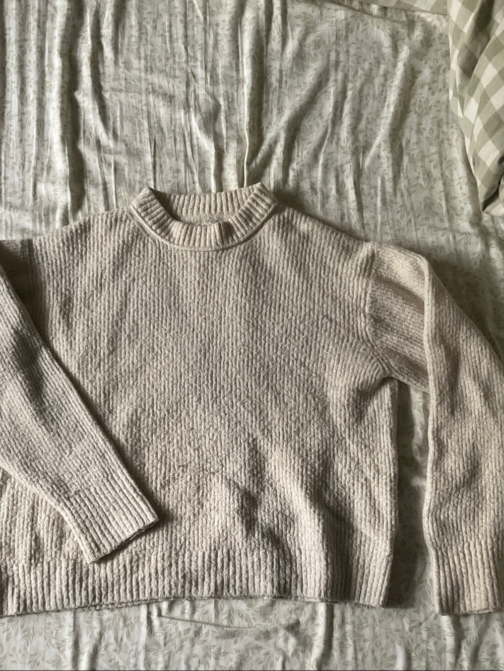 American Eagle Outfitters Crewneck Sweater